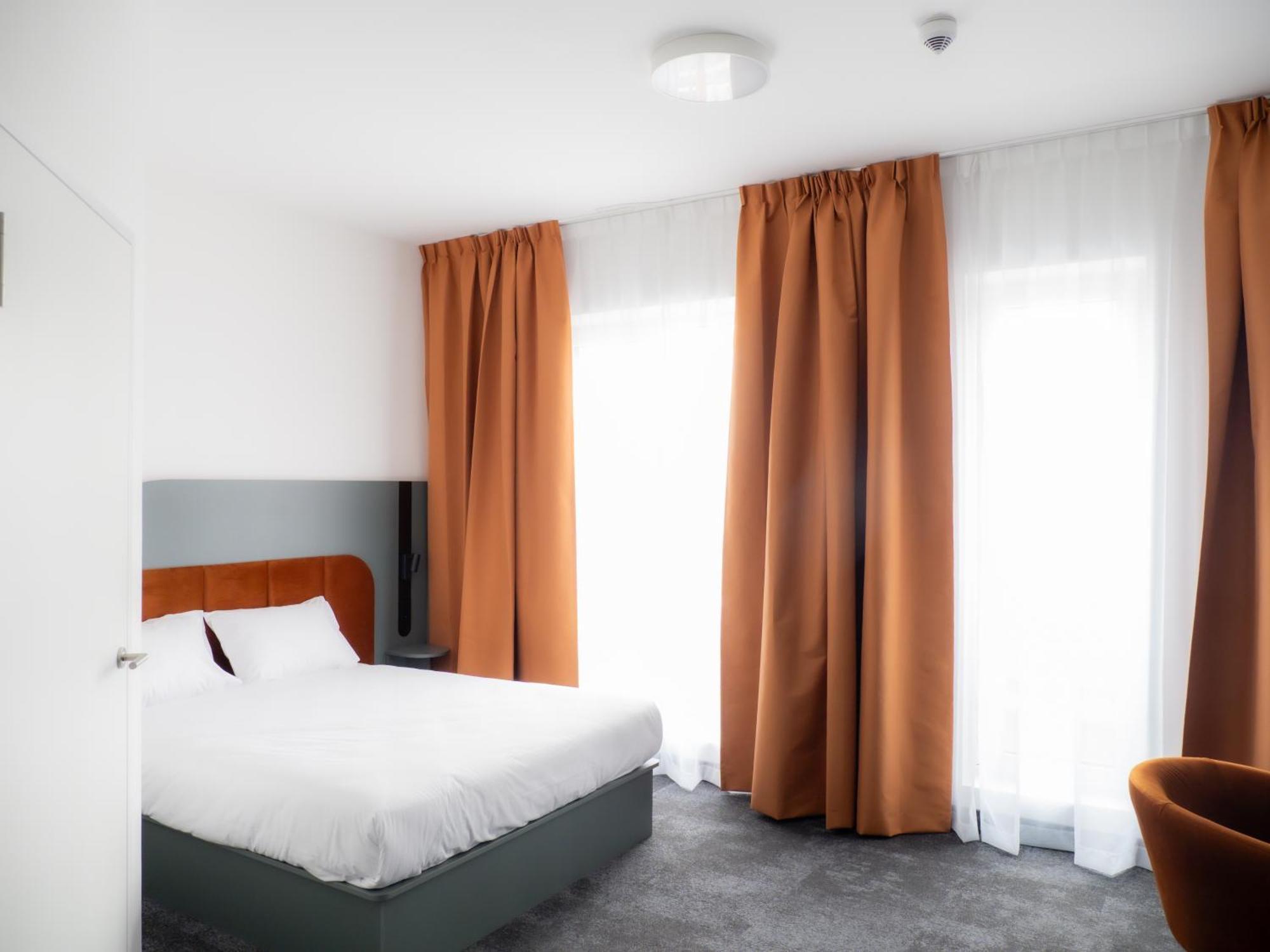 B&B Hotel Leszno Dış mekan fotoğraf